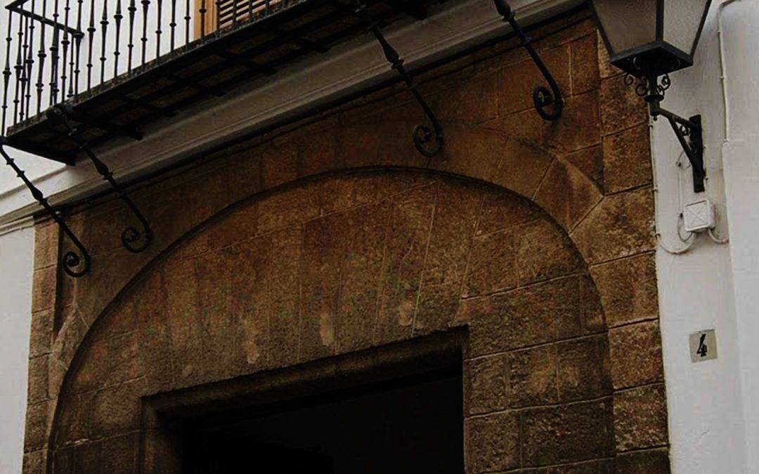 Caracterización de los materiales originales y de restauración de la portada del Convento de Santa Ángela, Sevilla – 2017