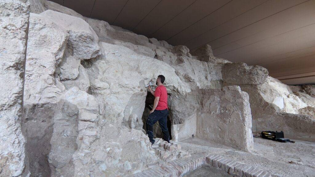 PXL 20250604 115358132